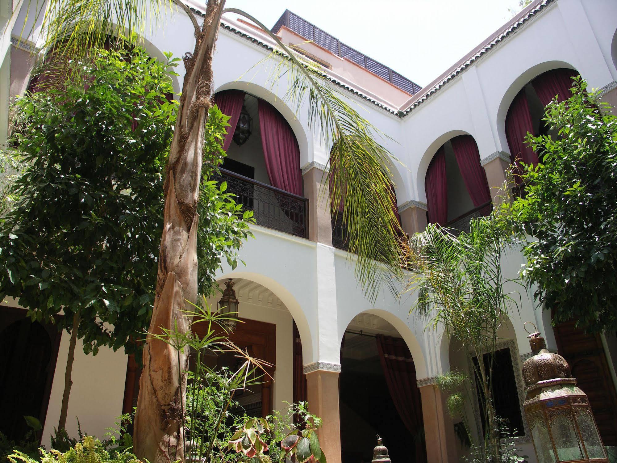 Riad El Noujoum Marrakesh Exterior photo
